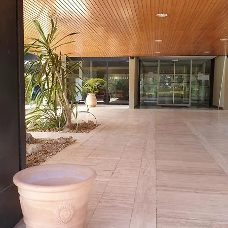 Athéna Résidence - Piscine Et Tennis Appartamento Bandol