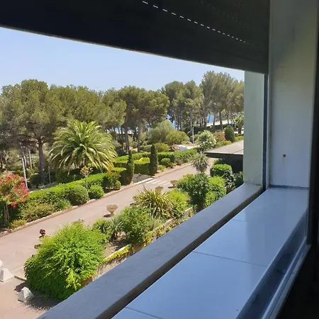 Athéna Résidence - Piscine Et Tennis *